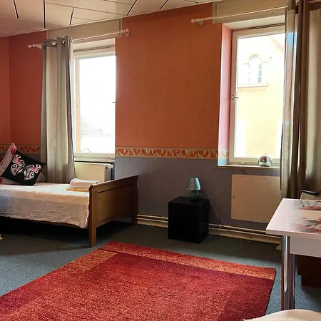 Apartment 5 *